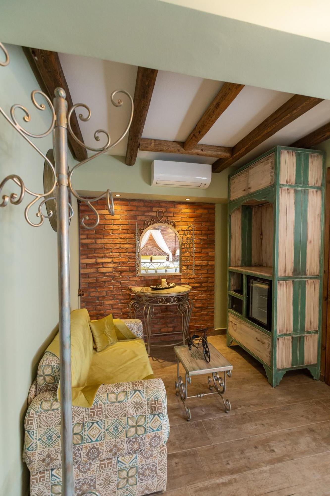 Maria's Boutique Rooms Corinthe Chambre photo